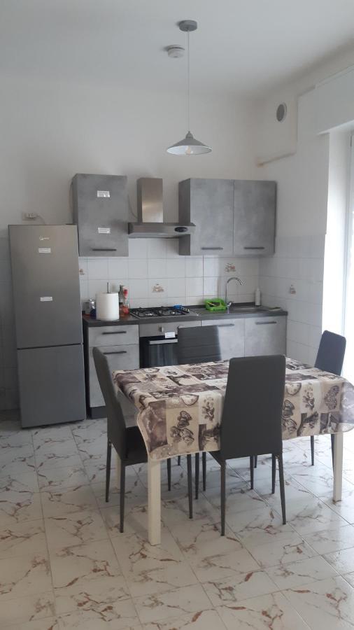 Casa Nerea - Camere Rooms ヴェローナ エクステリア 写真